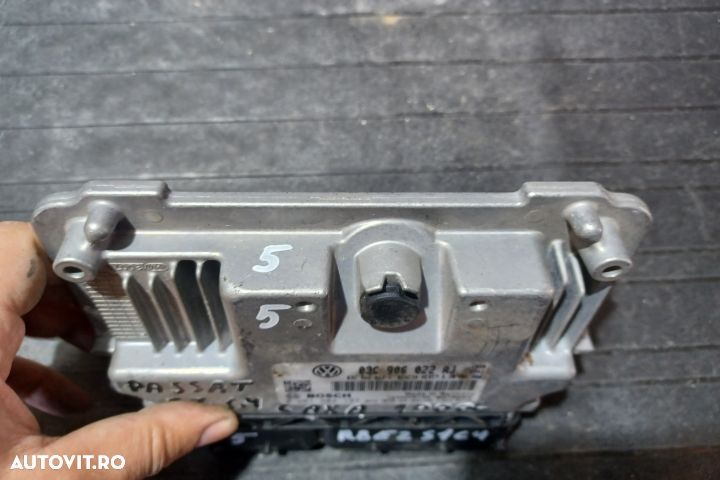 ECU Calculator Motor 03C906022AJ 0261S04137 - 1.4 CAXA 03C906022AJ 02 - 4