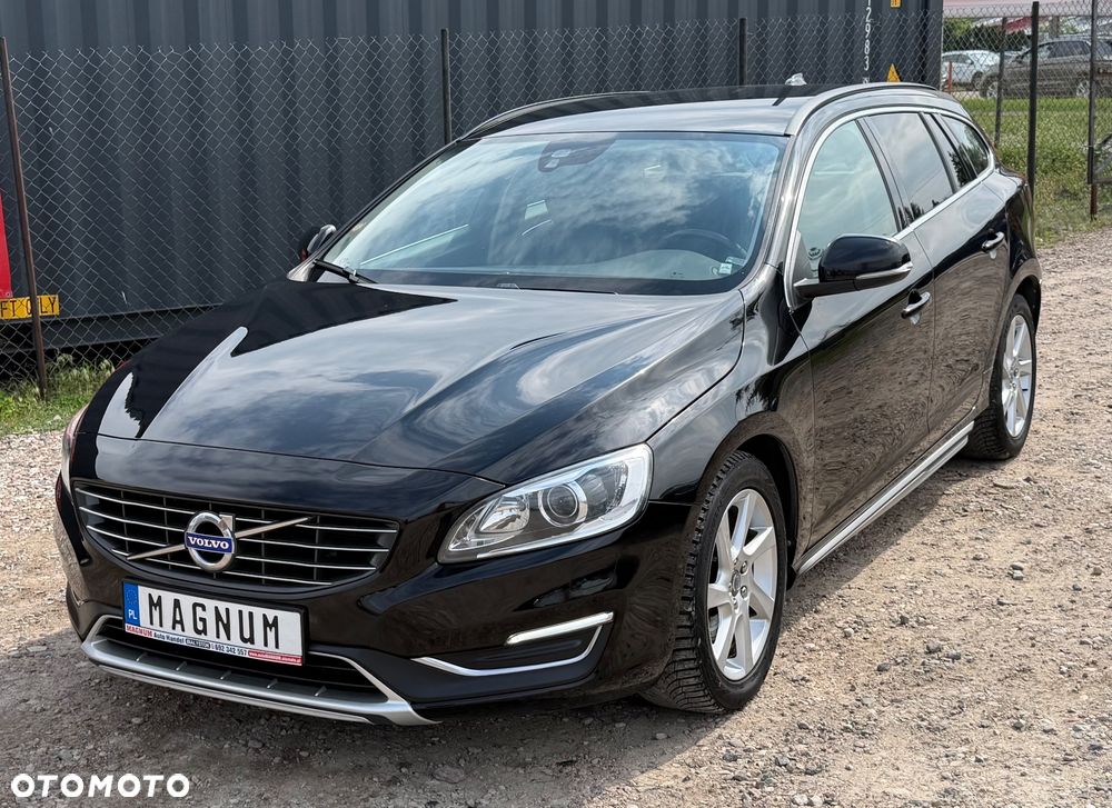 Volvo V60 D4 Drive-E Momentum - 38