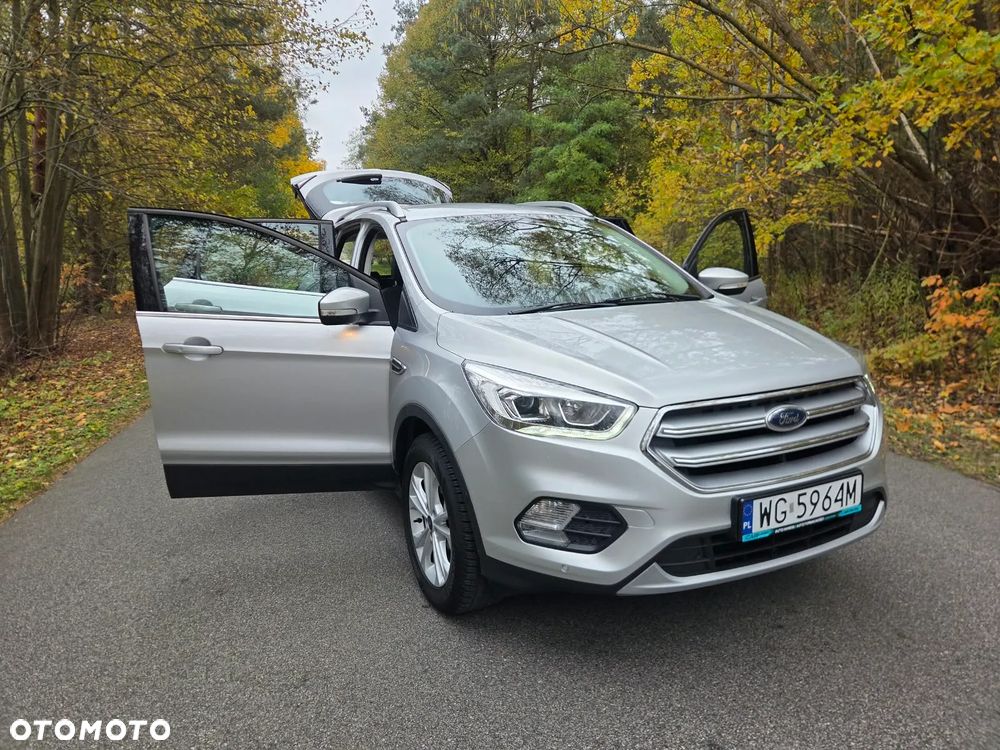 Ford Kuga 1.5 EcoBoost 2x4 Business Edition - 5