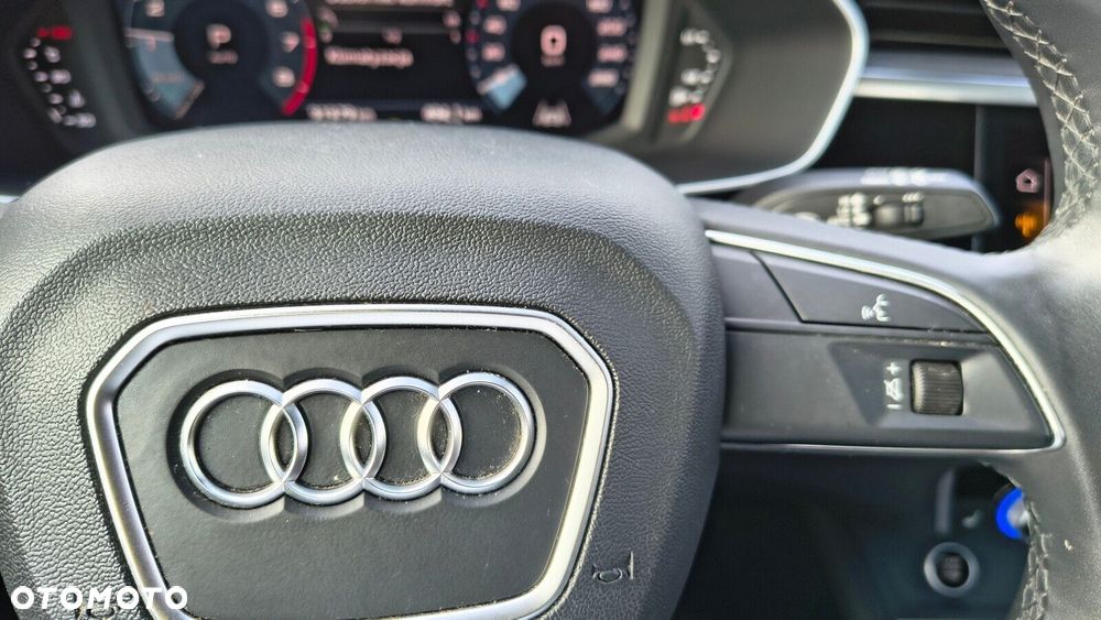 Audi Q3 Sportback - 19