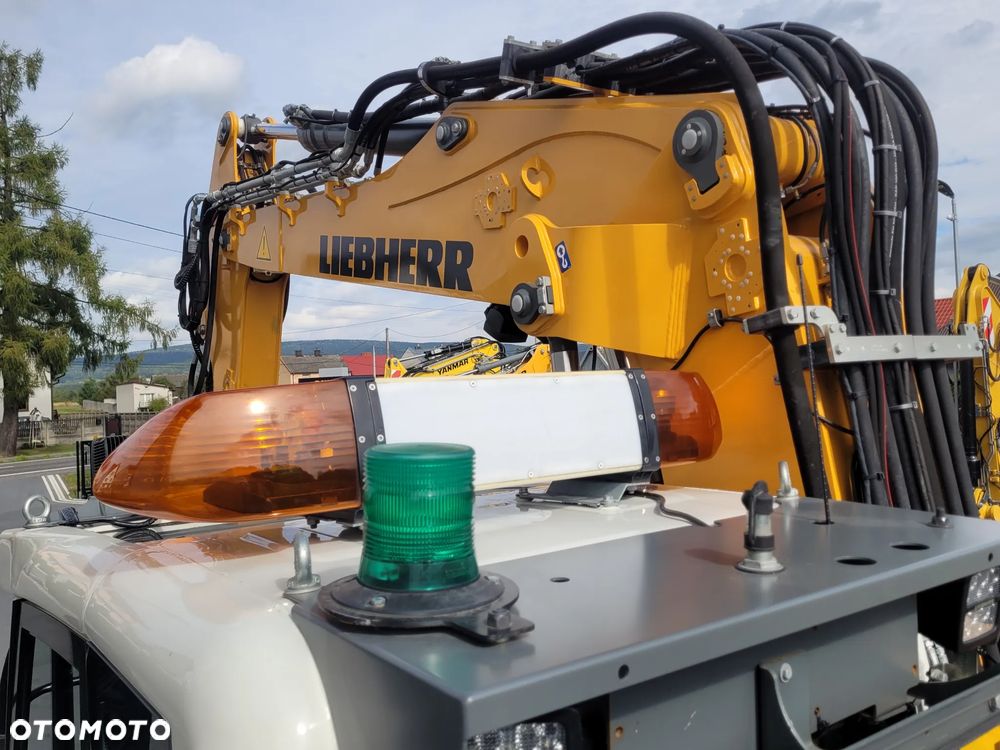 Liebherr A914 compact / 2022rok / ROTOTILT / STAN IDEALNY / - 20