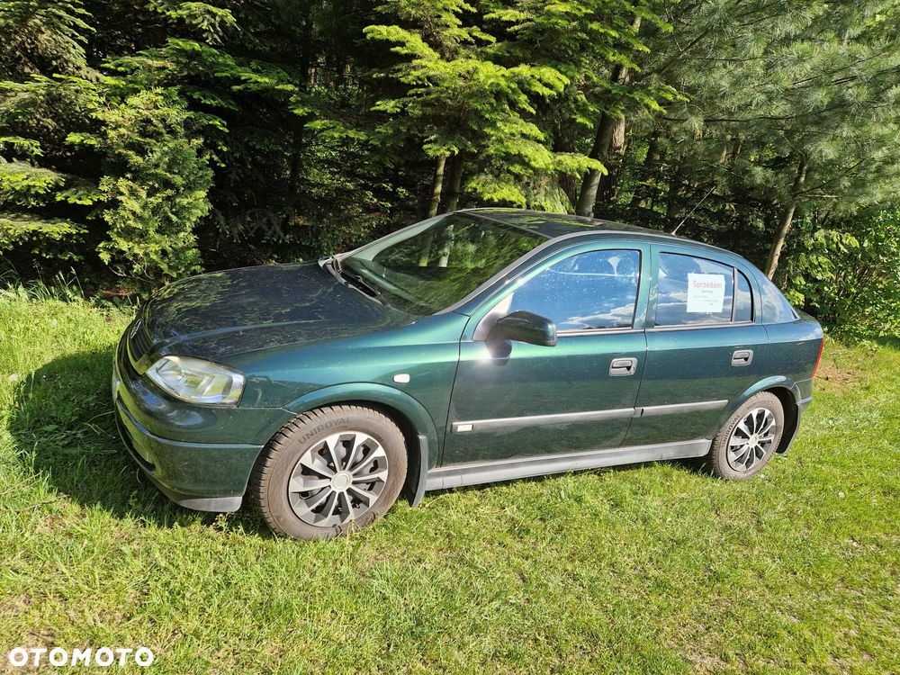 Opel Astra - 2