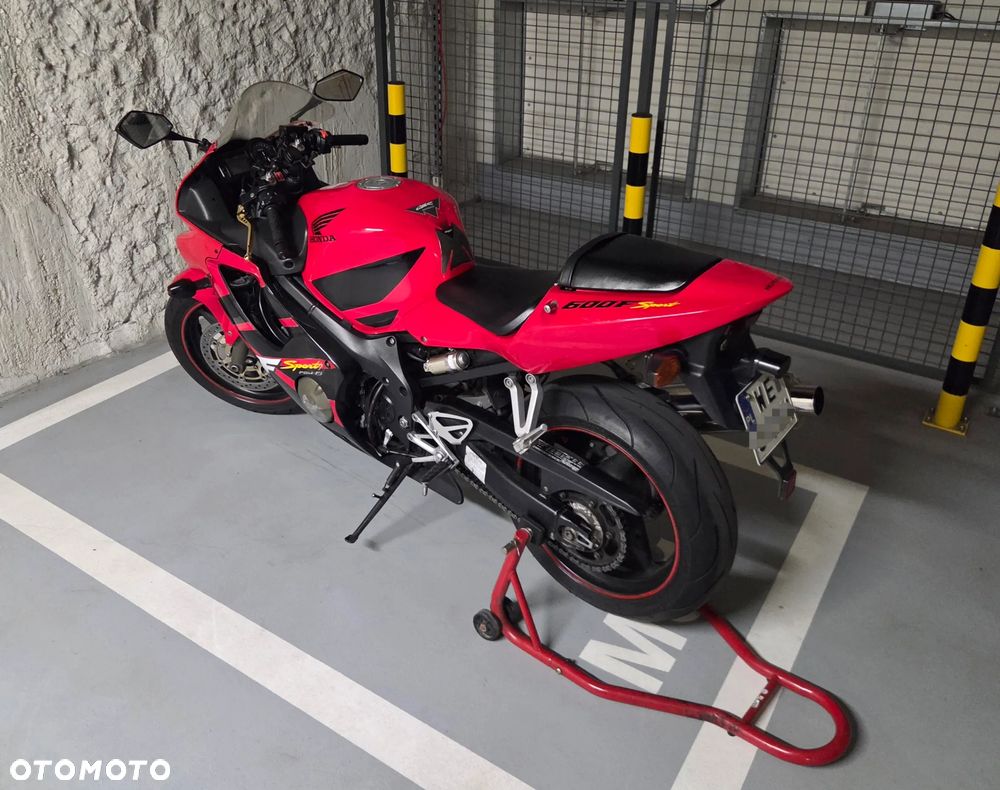Honda CBR - 1