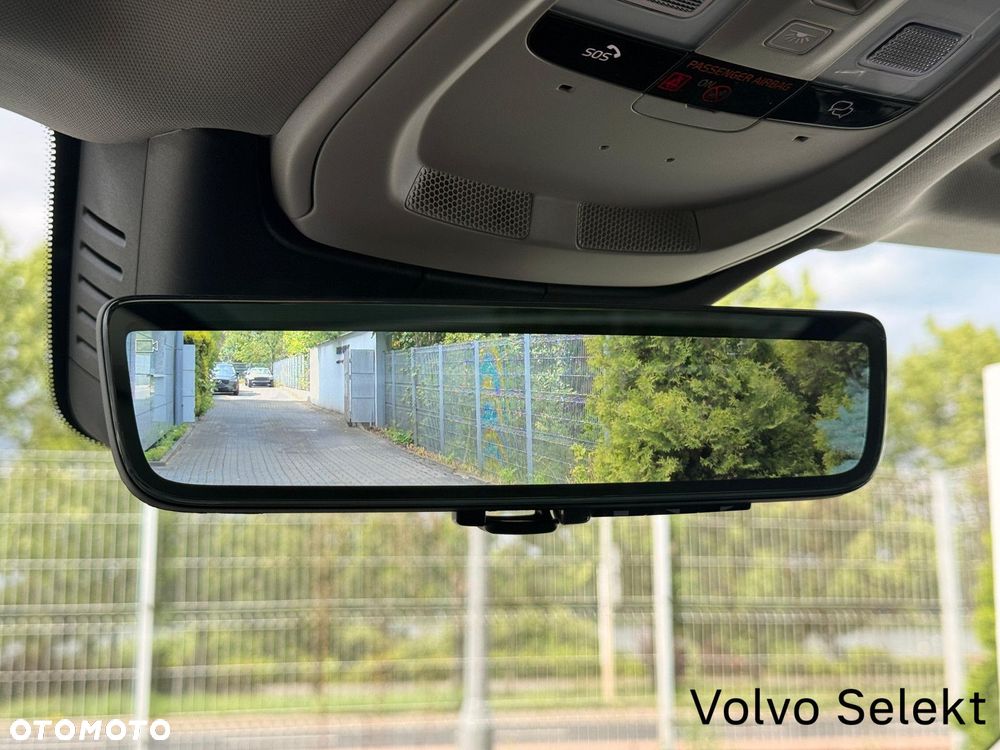 Volvo XC 90 - 23