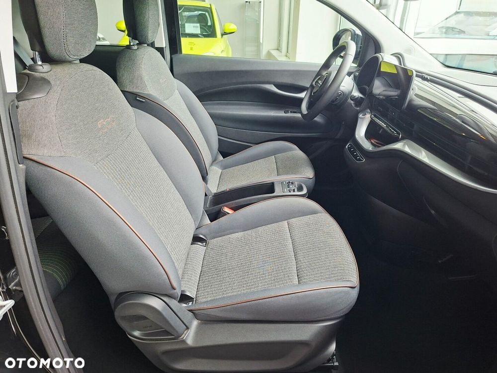 Fiat 500e - 23