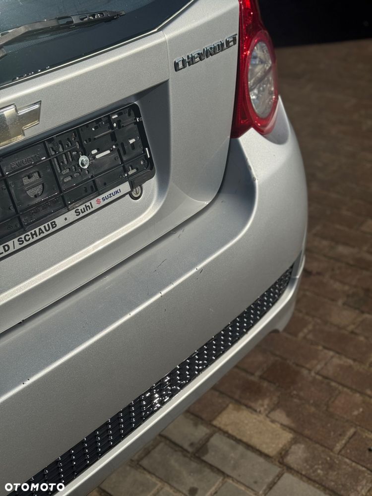 Chevrolet Aveo 1.2 LS - 17