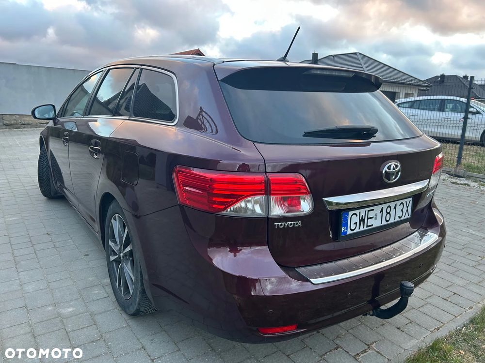Toyota Avensis 2.0 Premium EU5 MS - 5