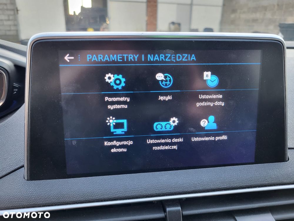 Peugeot 3008 BlueHDi 130 Stop & Start EAT8 Allure - 29