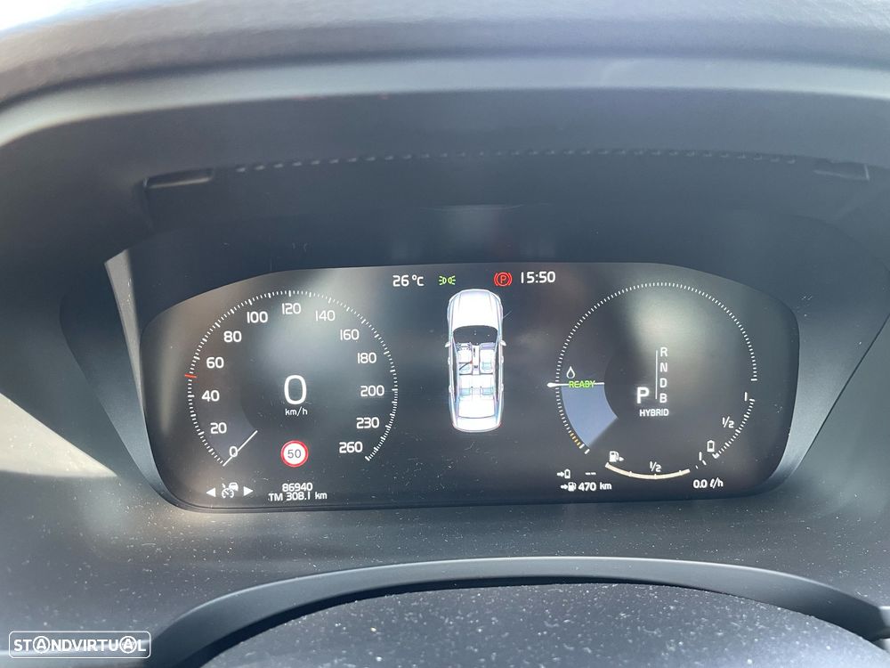 Volvo S90 2.0 T8 Momentum AWD Geartronic - 8