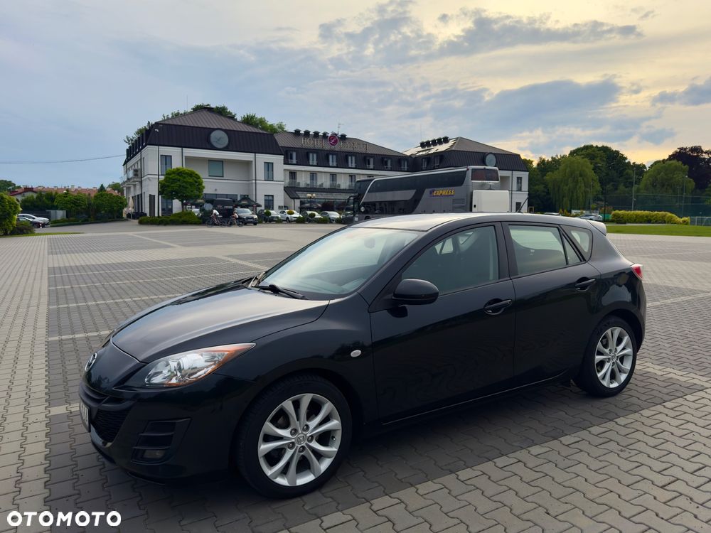 Mazda 3 1.6 Exclusive + - 10