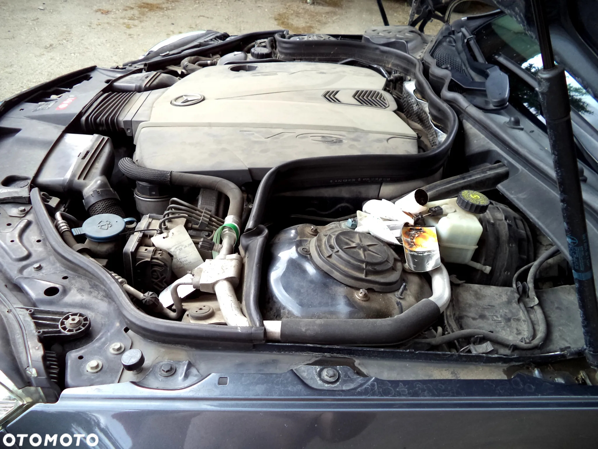 Mercedes-Benz Klasa E 350 T CDI DPF 4Matic BlueEFFICIENCY 7G-TRONIC Avantgarde - 39