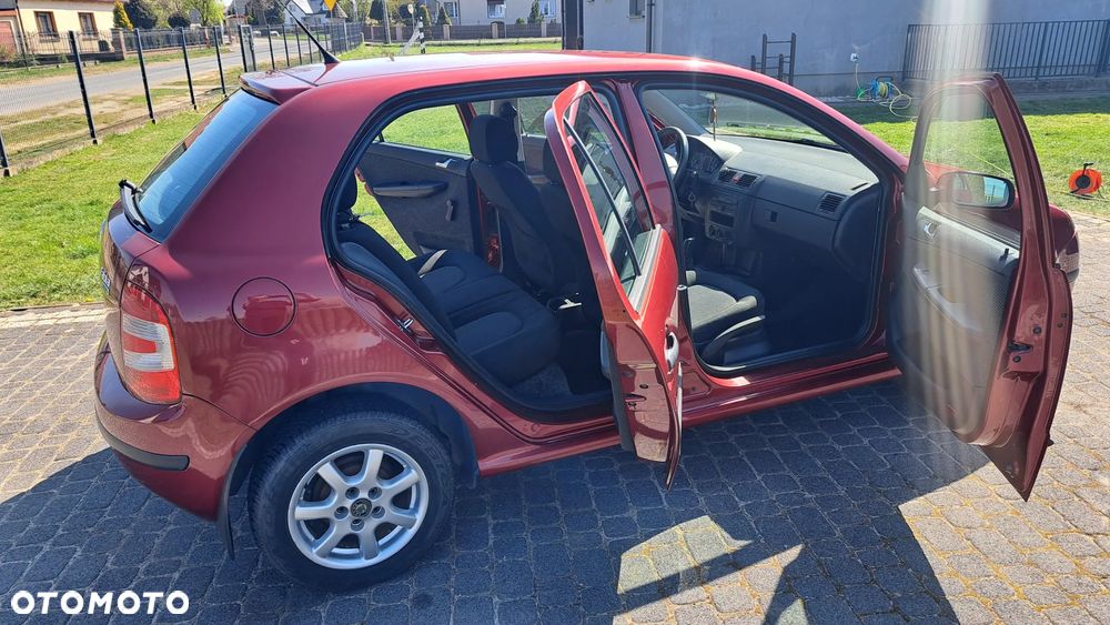 Skoda Fabia 1.2 12V Ambiente - 9