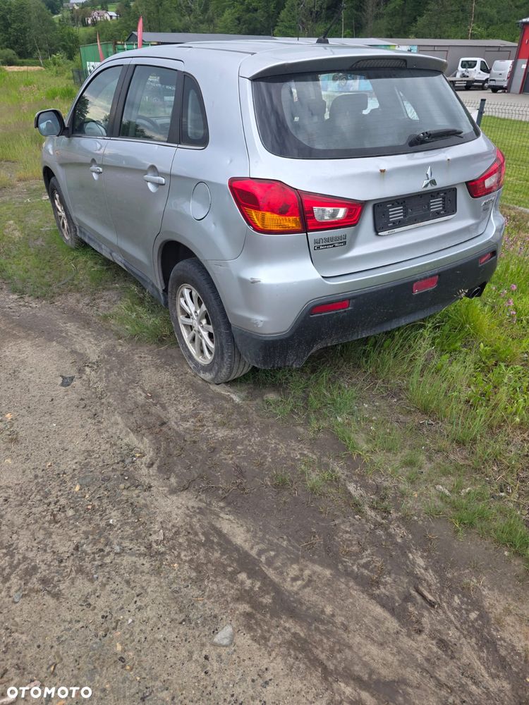 Mitsubishi ASX 1.8 DID Instyle NAVI 4WD AS&G - 4