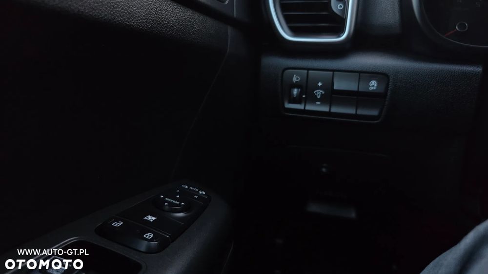 Kia Sportage - 15