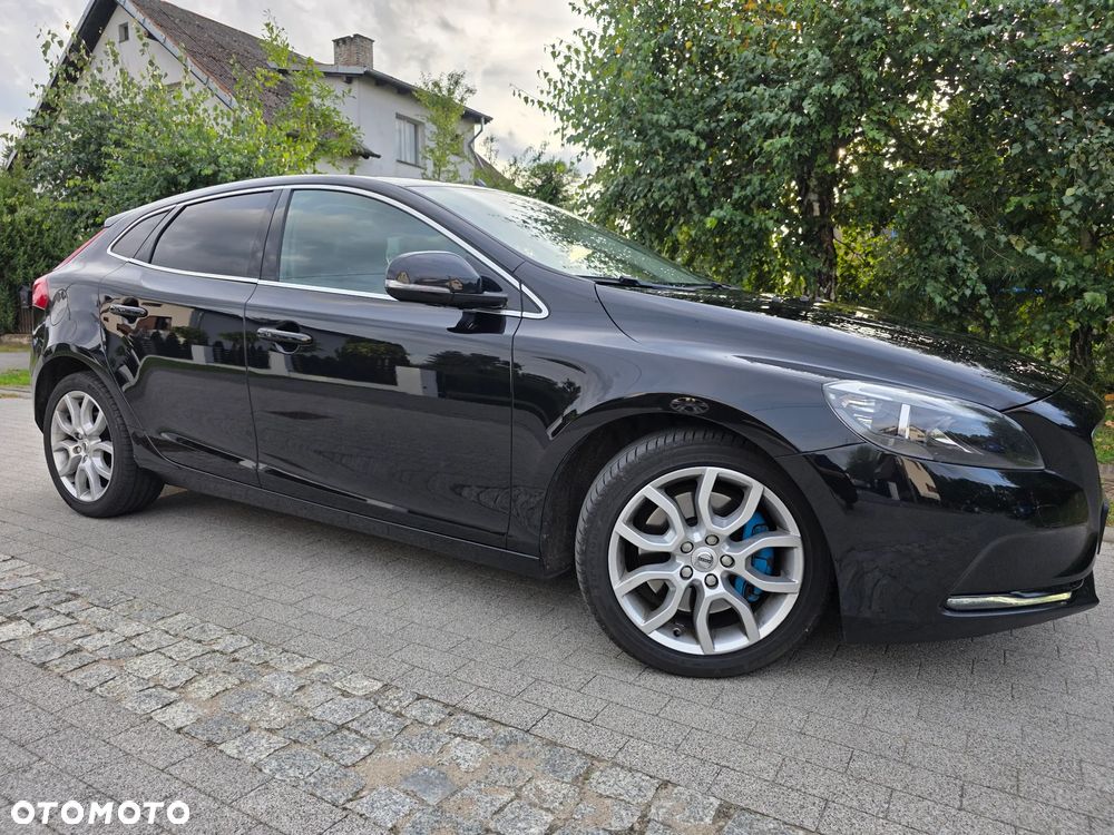 Volvo V40 D4 You - 18