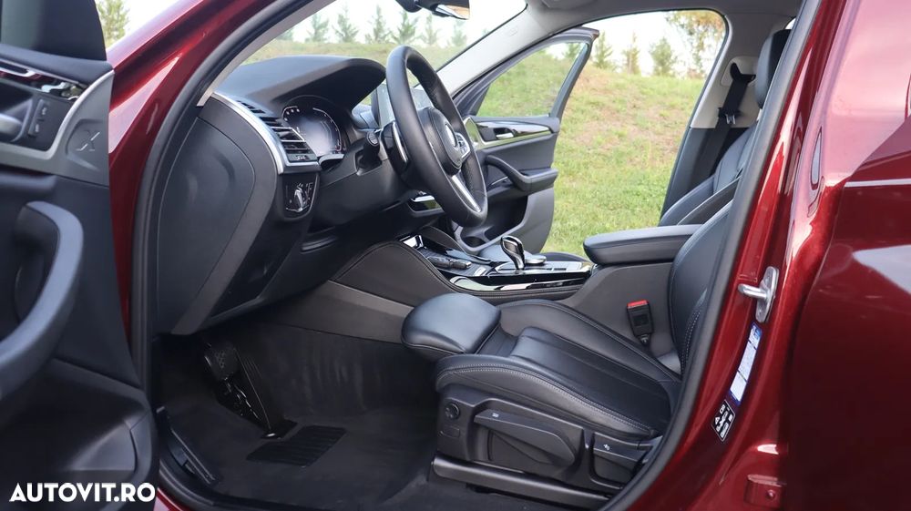BMW X4 2023 — imagine 14