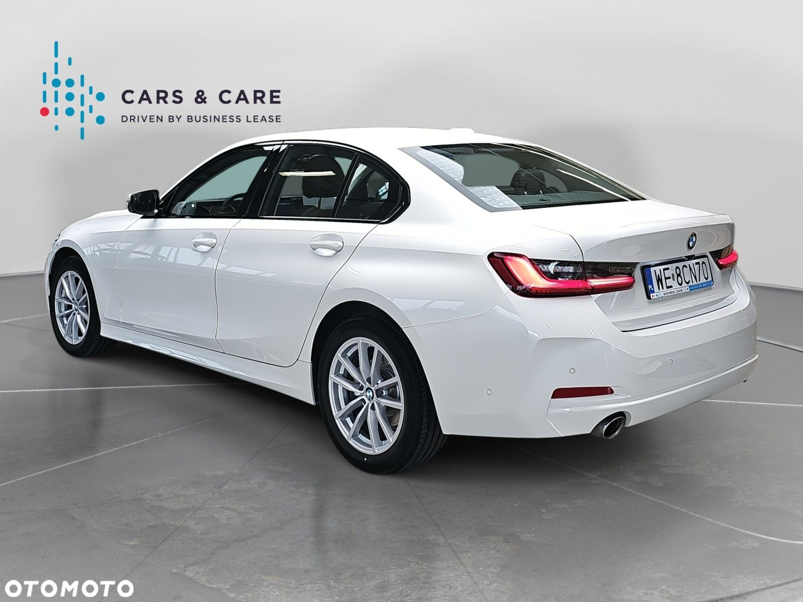 BMW Seria 3 318i - 32