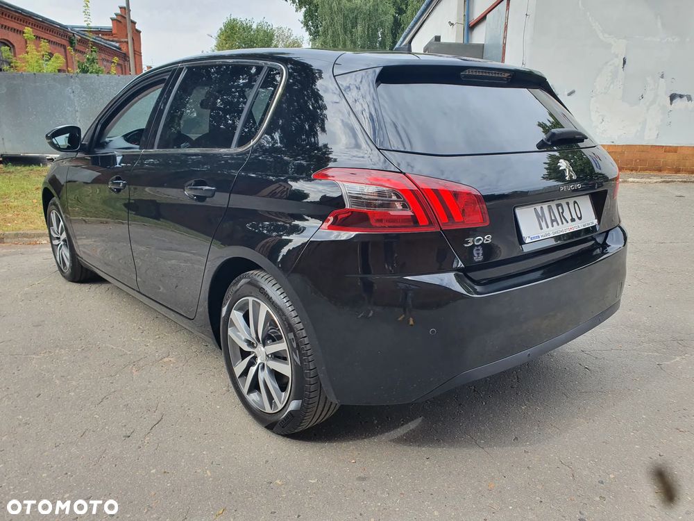 Peugeot 308 1.2 PureTech Allure S&S EAT8 - 5