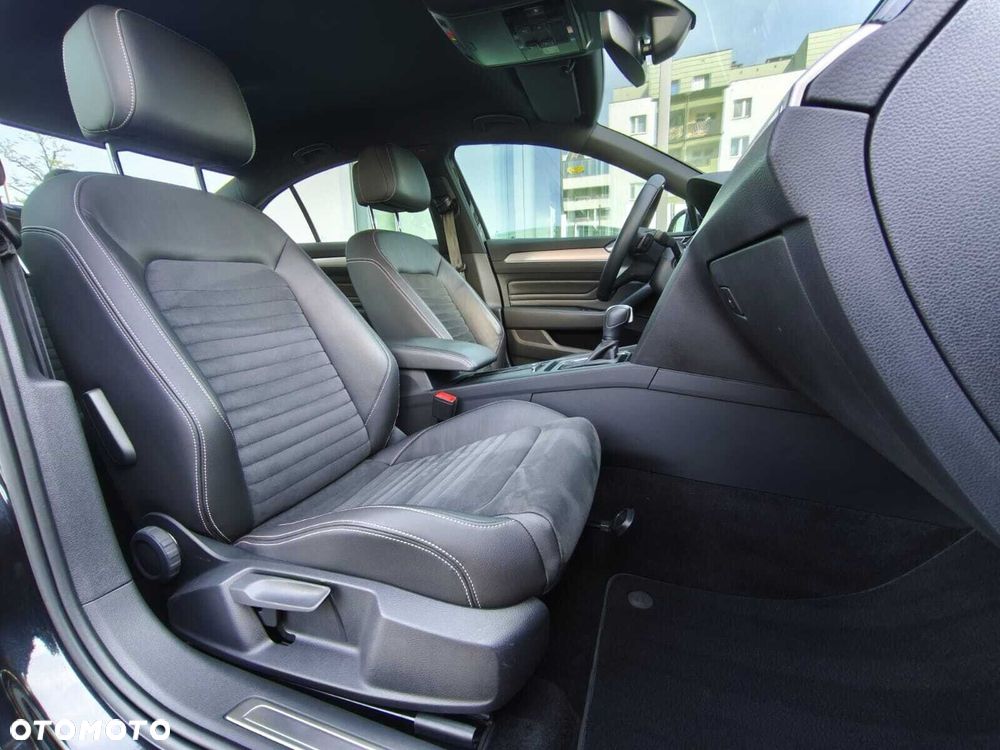 Volkswagen Passat 1.5 TSI EVO Elegance DSG - 18