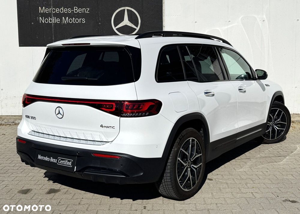 Mercedes-Benz EQB 300 66.5kWh 4-Matic AMG Line 7os - 12