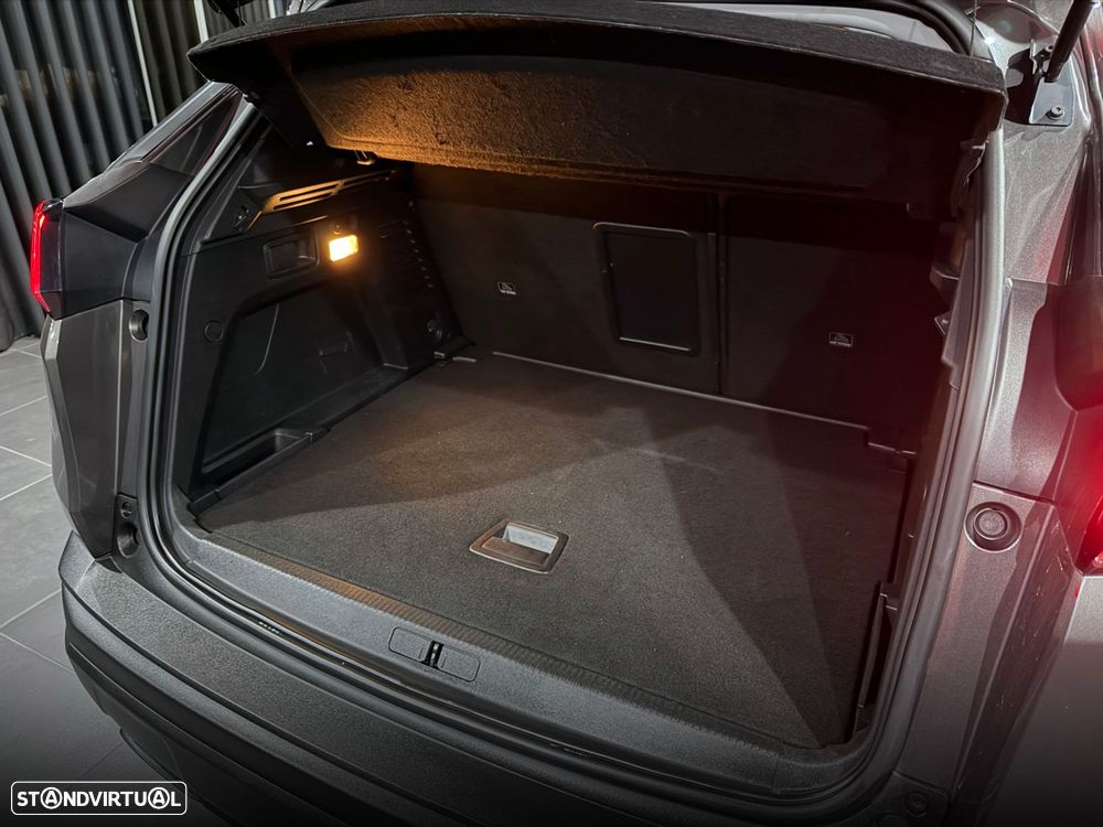 Peugeot 3008 1.5 BlueHDi Allure EAT8 - 31