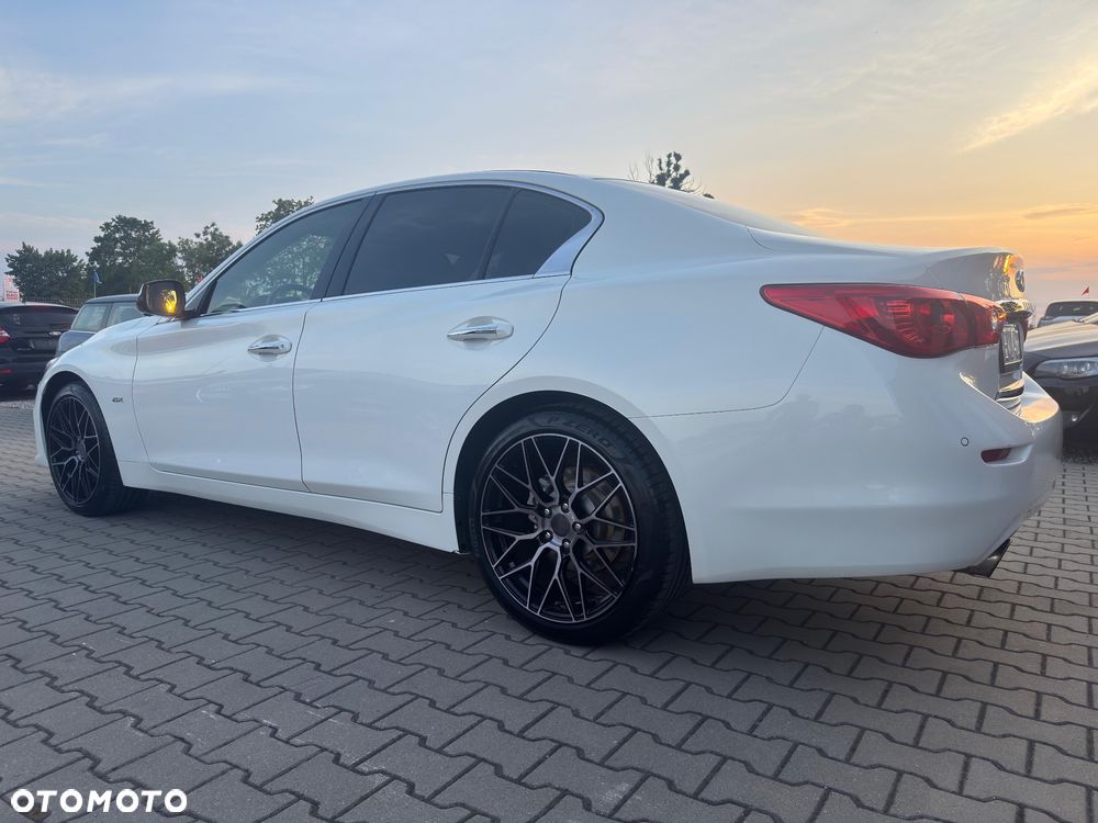 Infiniti Q50 2.0t Premium Executive - 20