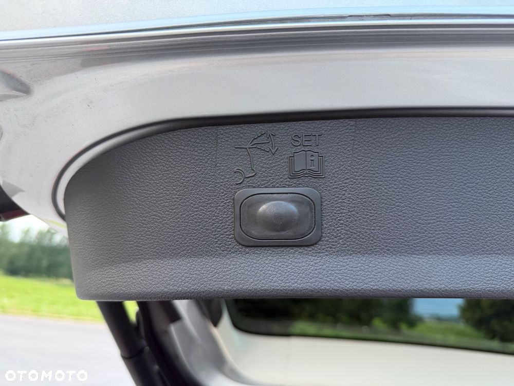 Ford Kuga 2.0 TDCi 4WD Trend - 21