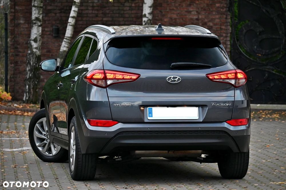 Hyundai Tucson 1.6 GDI BlueDrive GO 2WD - 13
