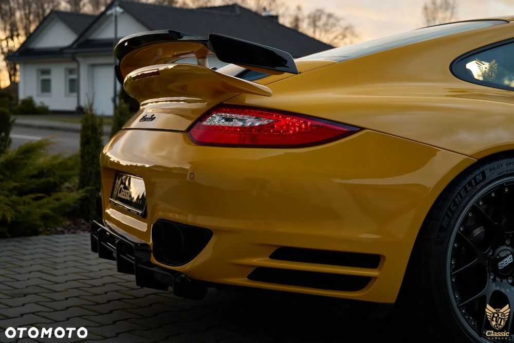 Porsche 911 - 30