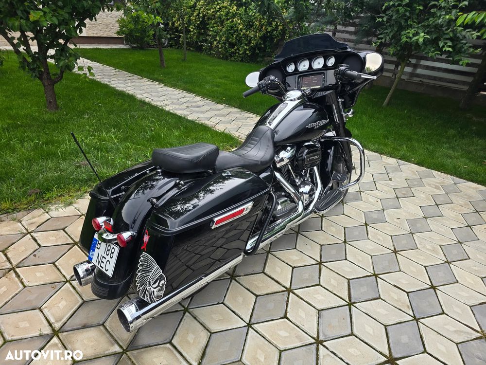 Harley-Davidson Street Glide Special - 2