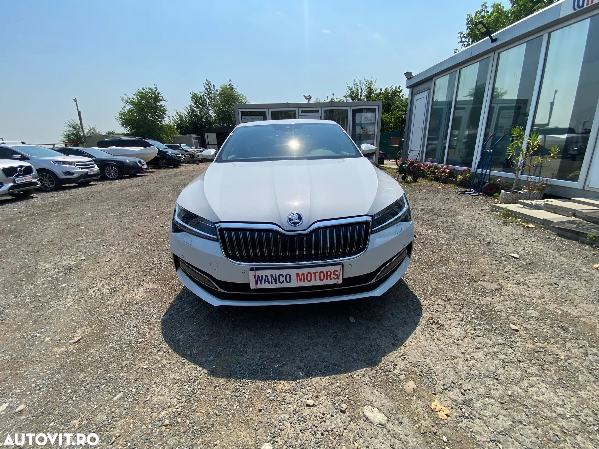 Skoda Superb Combi 1.4 TSI iV DSG L&K - 28
