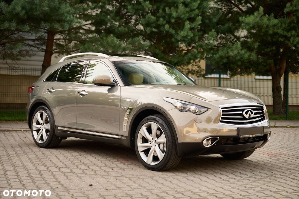 Infiniti QX70 3.0d S - 15