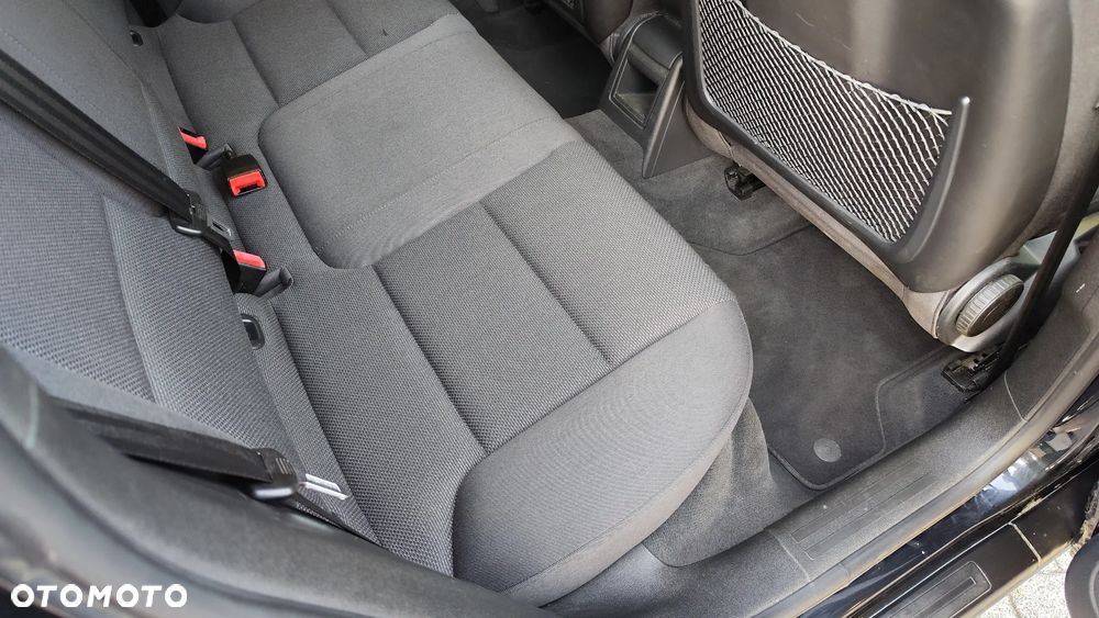 Audi A3 Sportback 1.6 Ambiente - 26