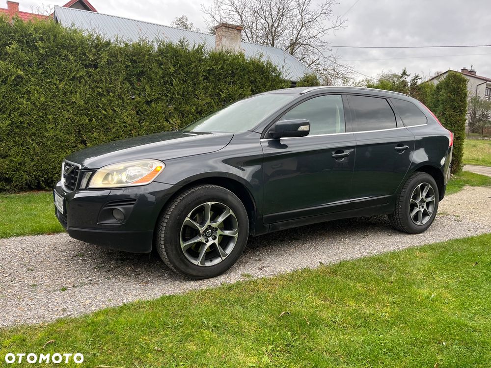 Volvo XC 60 D5 AWD Summum - 2