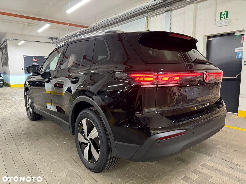 Volkswagen Tiguan - 7