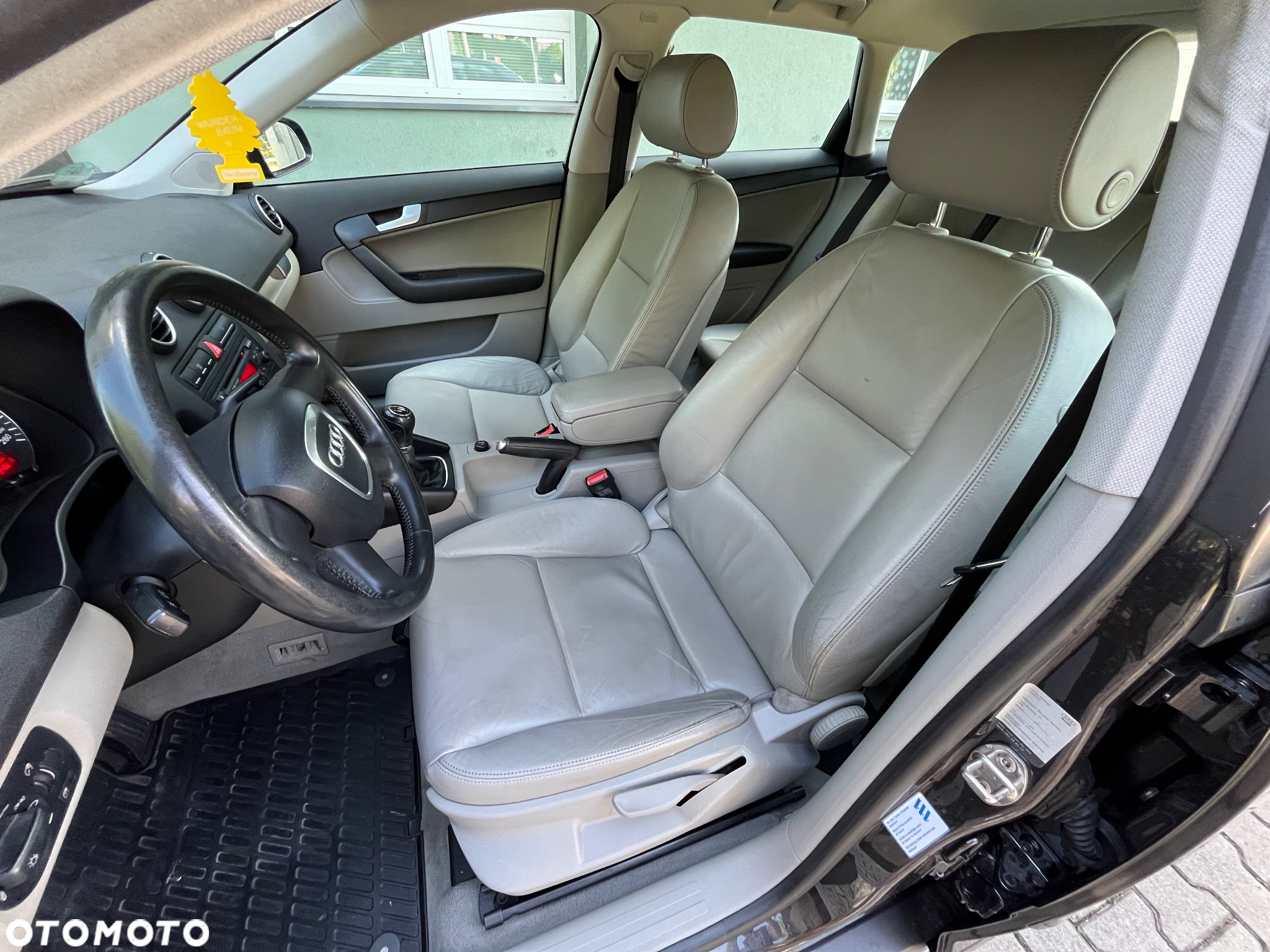 Audi A3 1.6 Attraction - 7