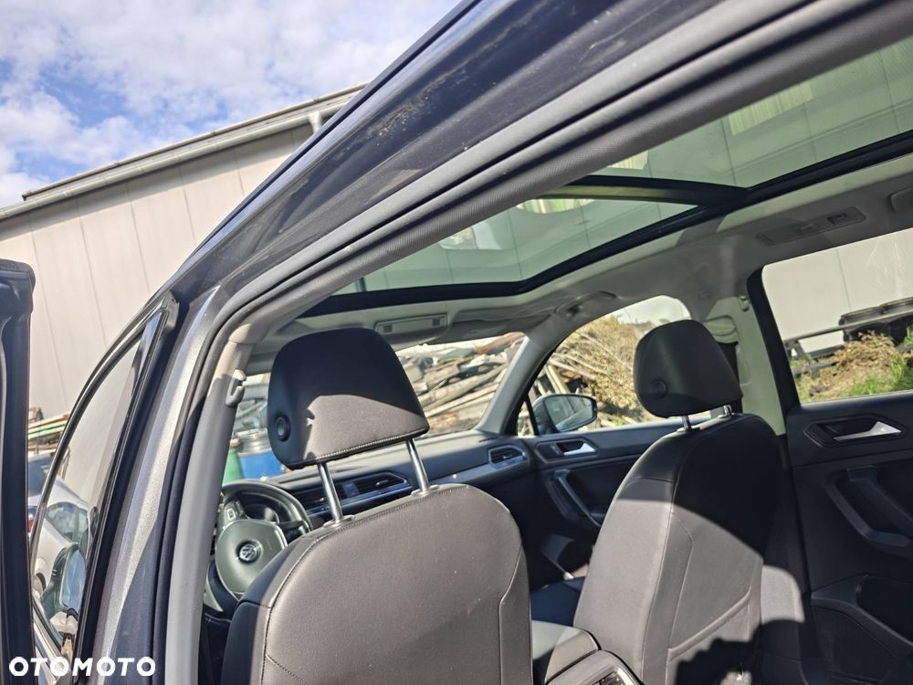 Volkswagen Tiguan - 10
