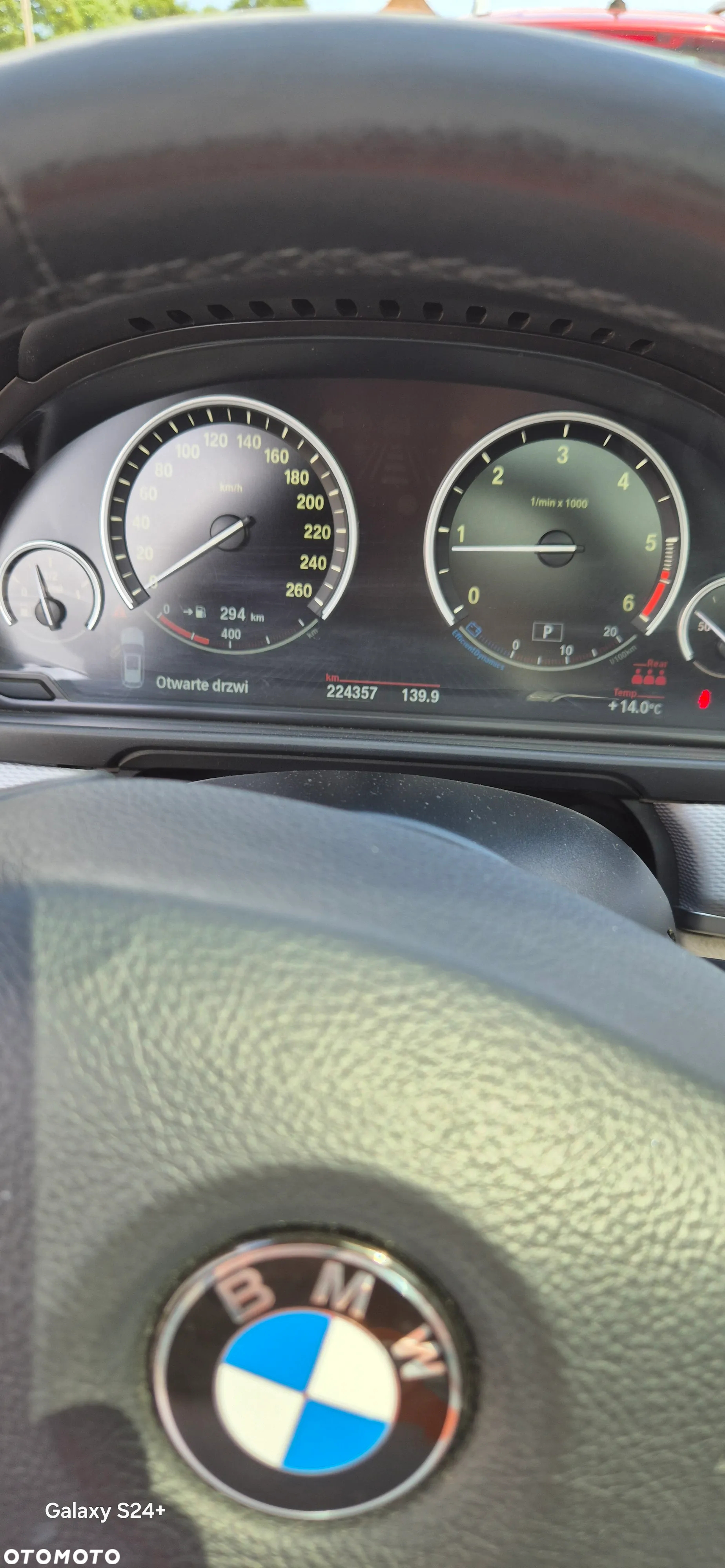BMW Seria 5 525d xDrive - 11