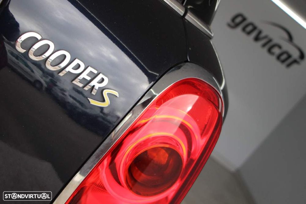 MINI Countryman Cooper SE ALL4 Auto - 11