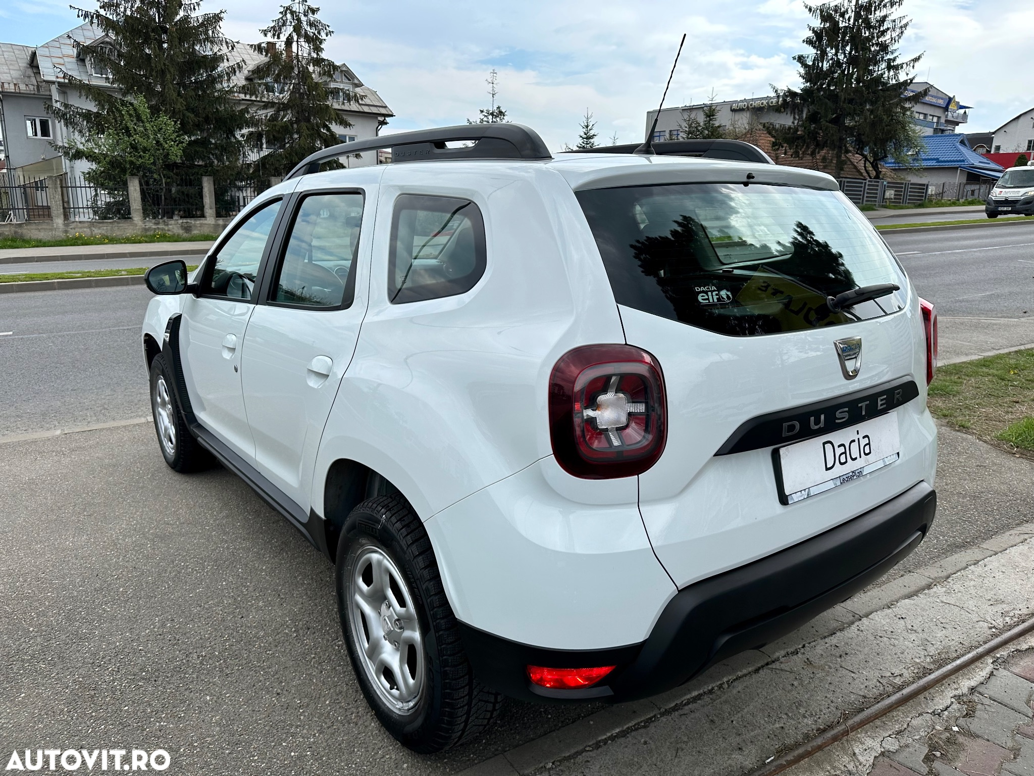 Dacia Duster 1.5 Blue dCi 4WD Comfort - 3