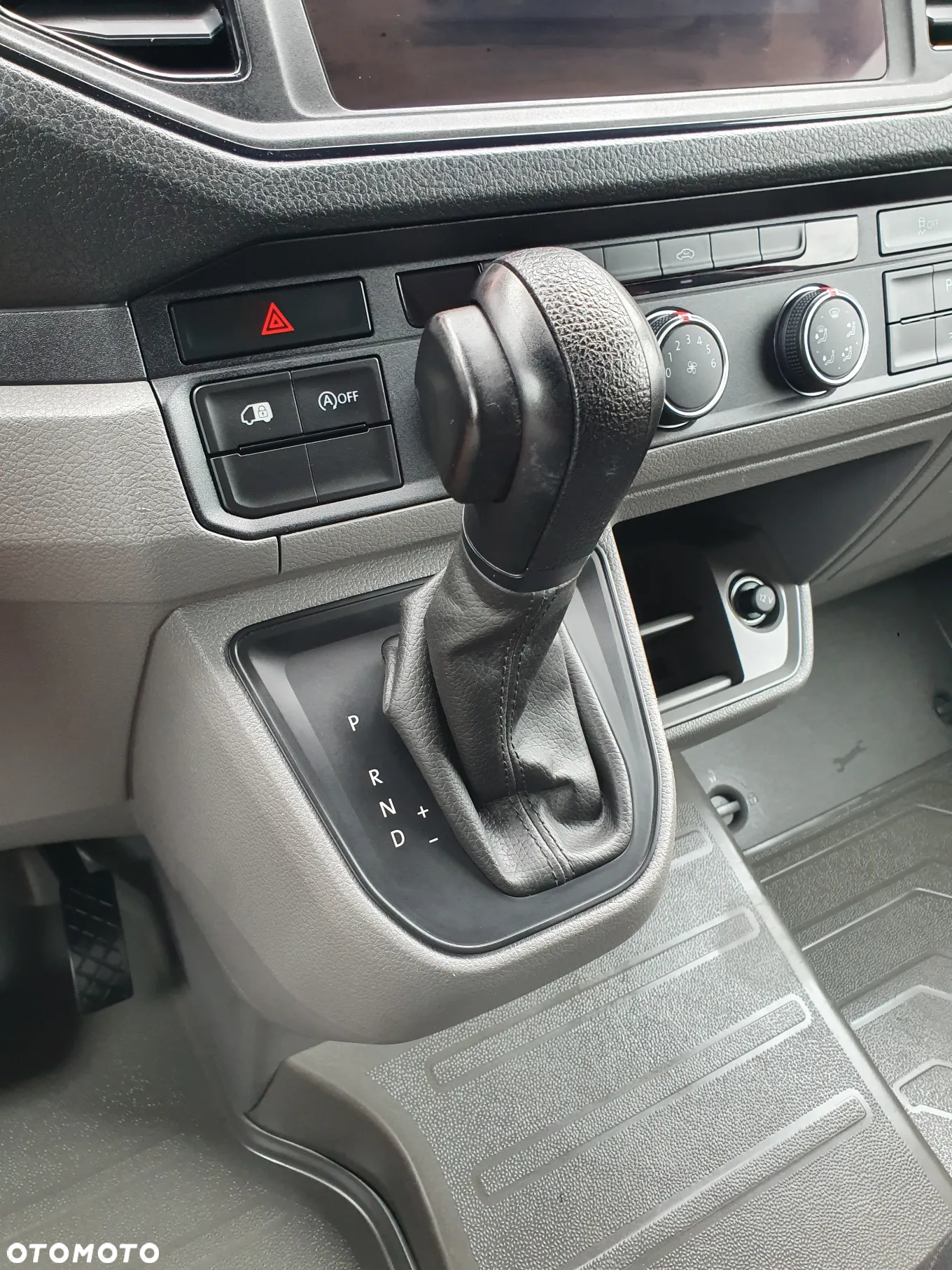 Volkswagen CRAFTER - 28