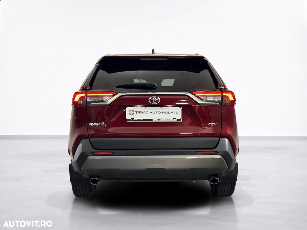 Toyota RAV4 - 5