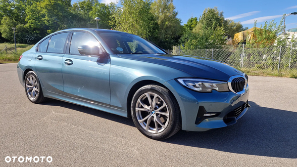 BMW Seria 3 320i GPF Sport
