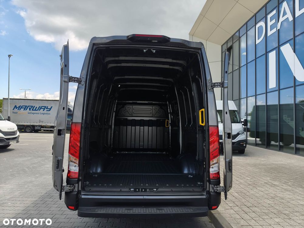 Iveco 35S16A8V - 2