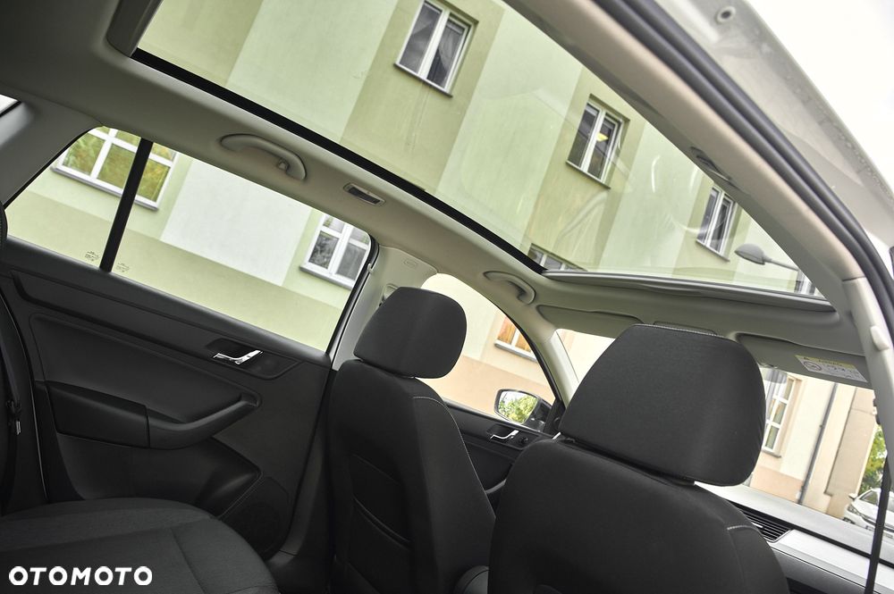 Skoda RAPID - 33