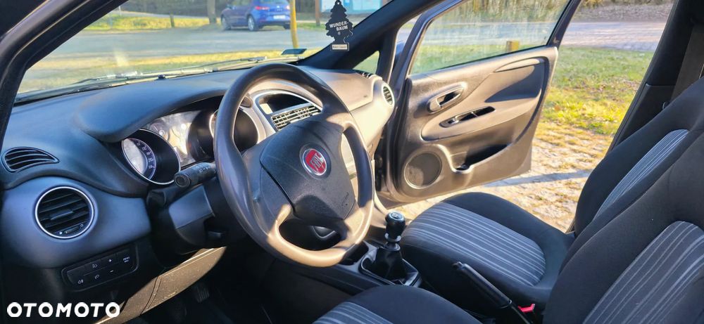 Fiat Punto Evo 1.4 8V Dynamic Euro5 - 14