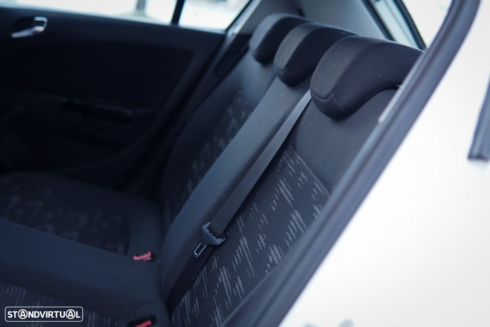 Opel Corsa 1.3 CDTI Enjoy EcoFLEX - 13