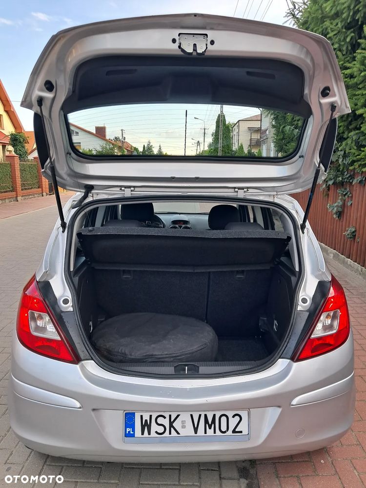 Opel Corsa - 16