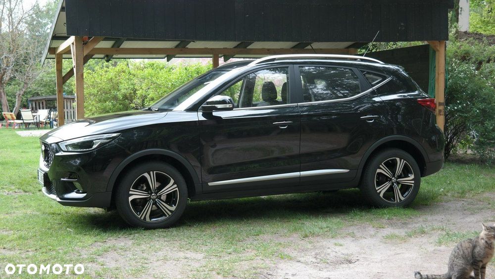 MG ZS - 5