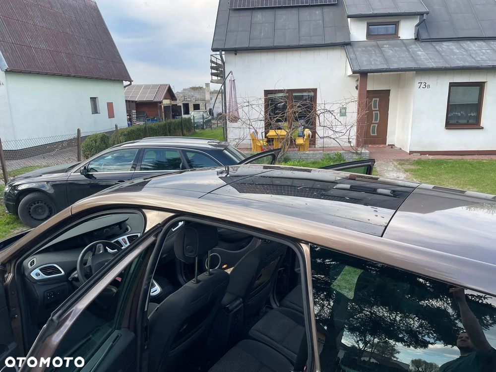 Renault Scenic 1.5 dCi Authentique - 12